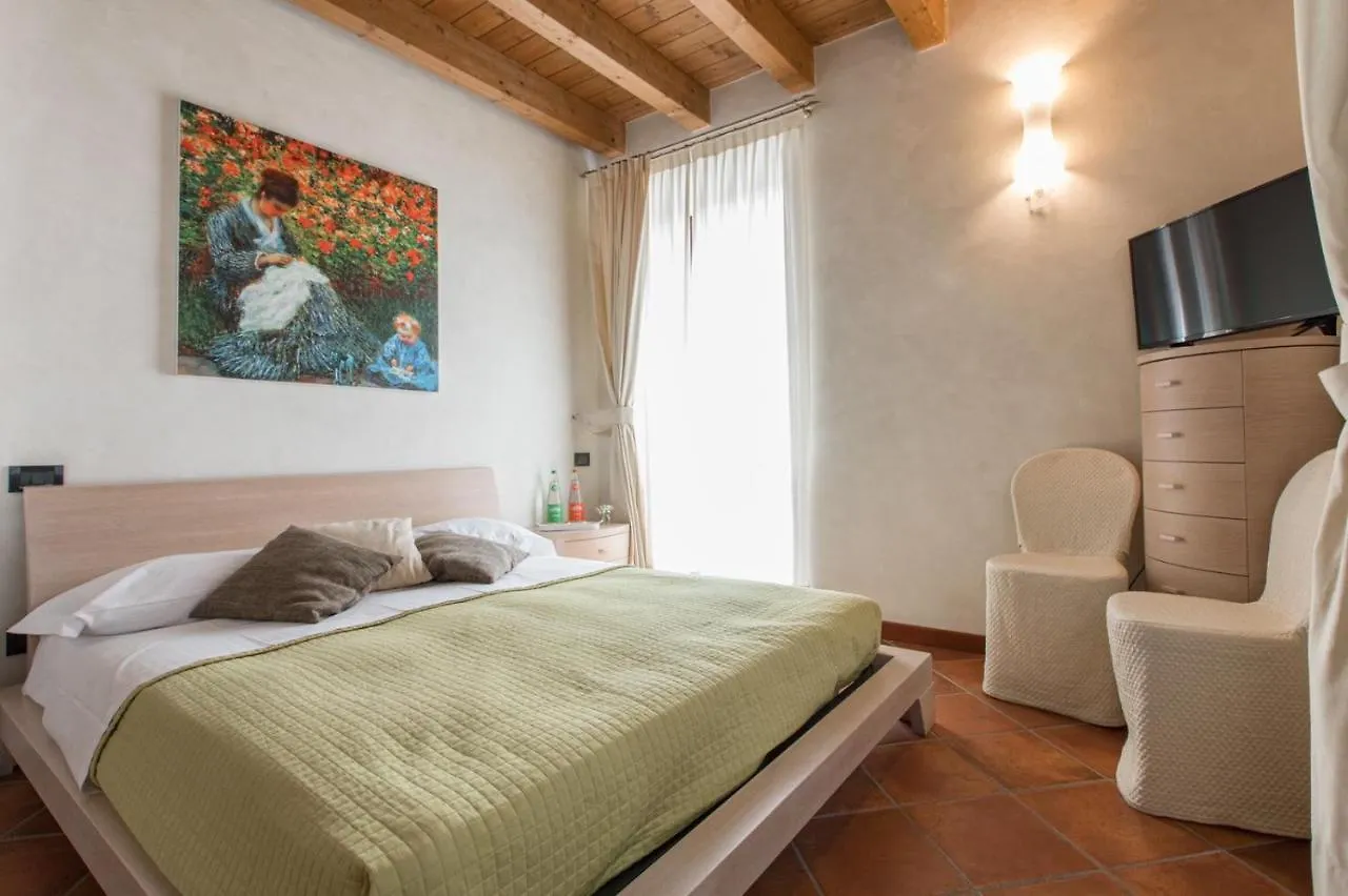 Fontanile Relais - Valcalepio Lounge Hotel Gandosso 3*,  Italy